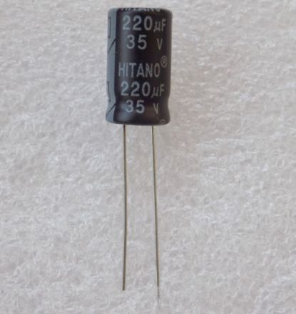 elektroliticheskij-kondensator-220uf-35v Електролітичний конденсатор 220uF 35V 105C ( 220мкФ 35В 105град , 220*35*105гр ) HITANO 8*14мм - Зображення 1