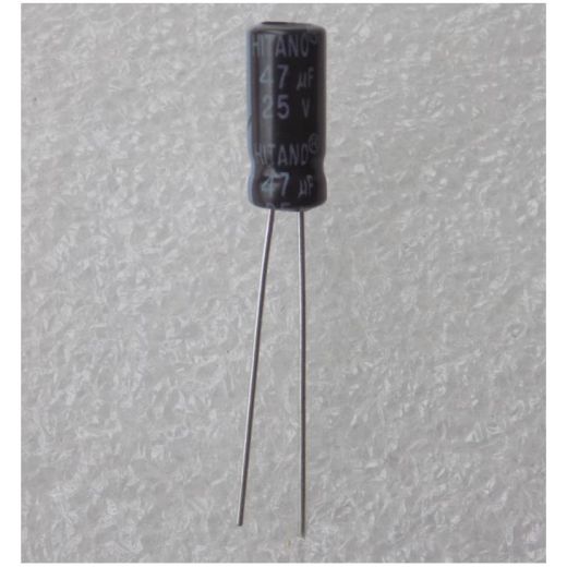 kondensator-47uf-25v Електролітичний конденсатор 47uF 25V 105C ( 47мкФ 25В 105град , 47*25*105гр ) HITANO 5*11мм - Зображення 1