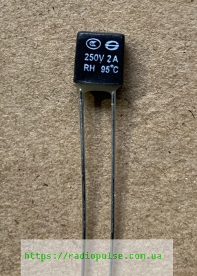 termopredohranitel-2a-250v-95c Термозапобіжник 95°C 2А, 5шт - Зображення 1
