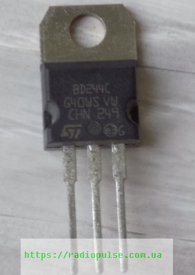 tranzistor-bd244c Транзистор BD244C , TO220 - Зображення 1