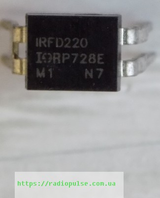 tranzistor-irfd220 Транзистор IRFD220 (200V,0.8A,1W,0.8R), DIP4 - Зображення 1