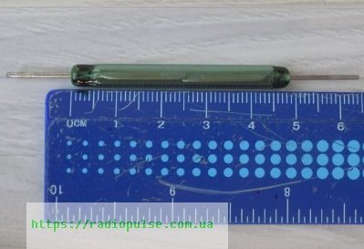 gerkon-kem-1-e1596394159136 Геркон КЕМ-1 гр.А 5.6*50мм Umax=300V, Imax=2A, Pкомутована=30W , нормально розімкнутий - Зображення 1