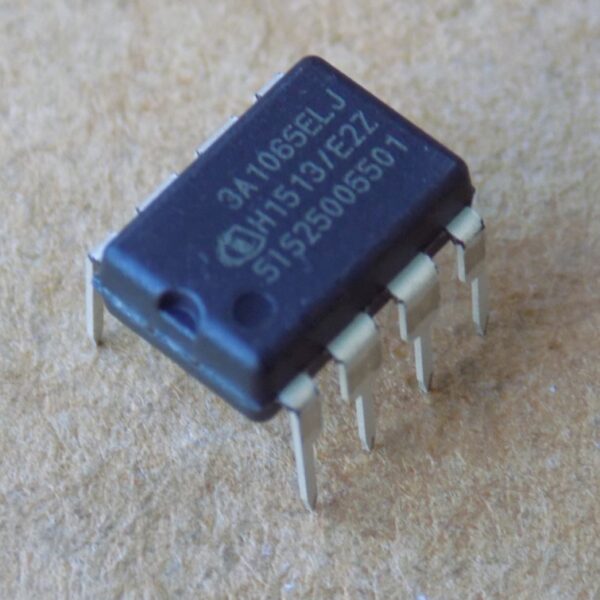 Мікросхема ICE3A1065ELJ ( 3A1065ELJ , ICE3A1065LJ , ICE3A1065L ) оригінал, DIP8