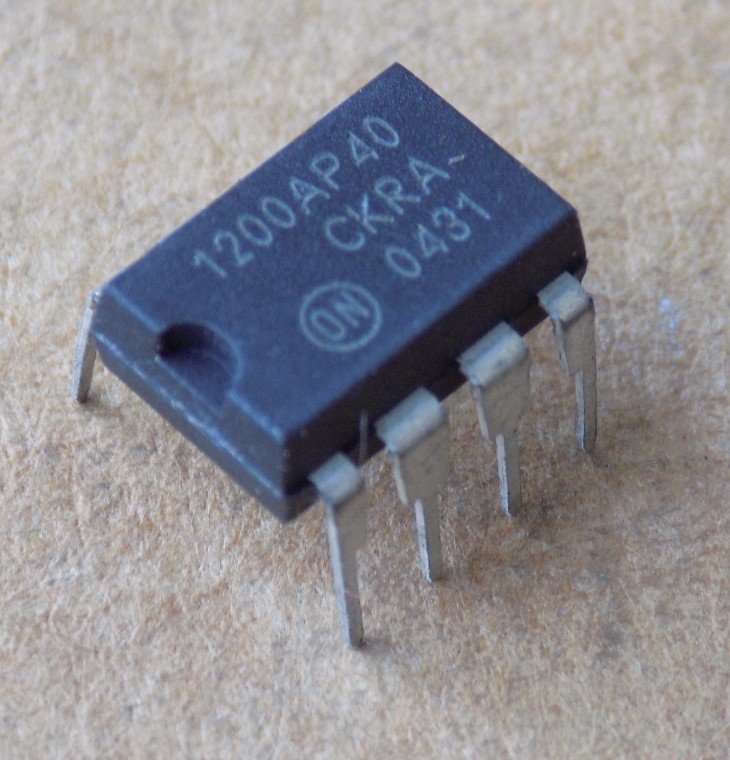 mikroshema-ncp1200ap40 Мікросхема NCP1200AP40 ( 1200AP40 , 1200P40 ) оригінал, DIP8 - Зображення 1