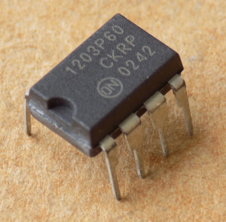 mikroshema-ncp1203p60-1203p60 Мікросхема NCP1203P60 ( 1203P60 ) оригінал, DIP8 - Зображення 1