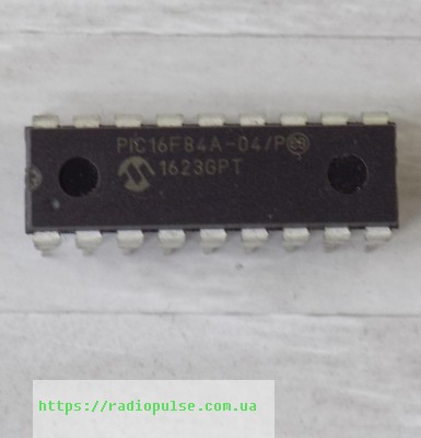 mikroshema-pic16f84a Мікросхема PIC16F84A-04/P , DIP18 - Зображення 1