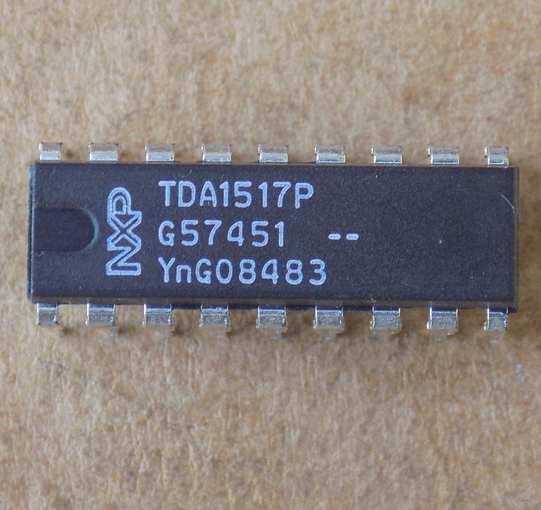 mikroshema-tda1517p Мікросхема TDA1517P оригінал ( заміна для CD1517CP , YD1517P , SA7454 ), DIP18 - Зображення 1